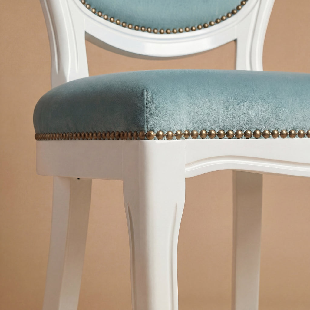 Der 'Louis-Philippe Liscia' Esszimmerstuhl | Weißes Massiv-Buchenholz