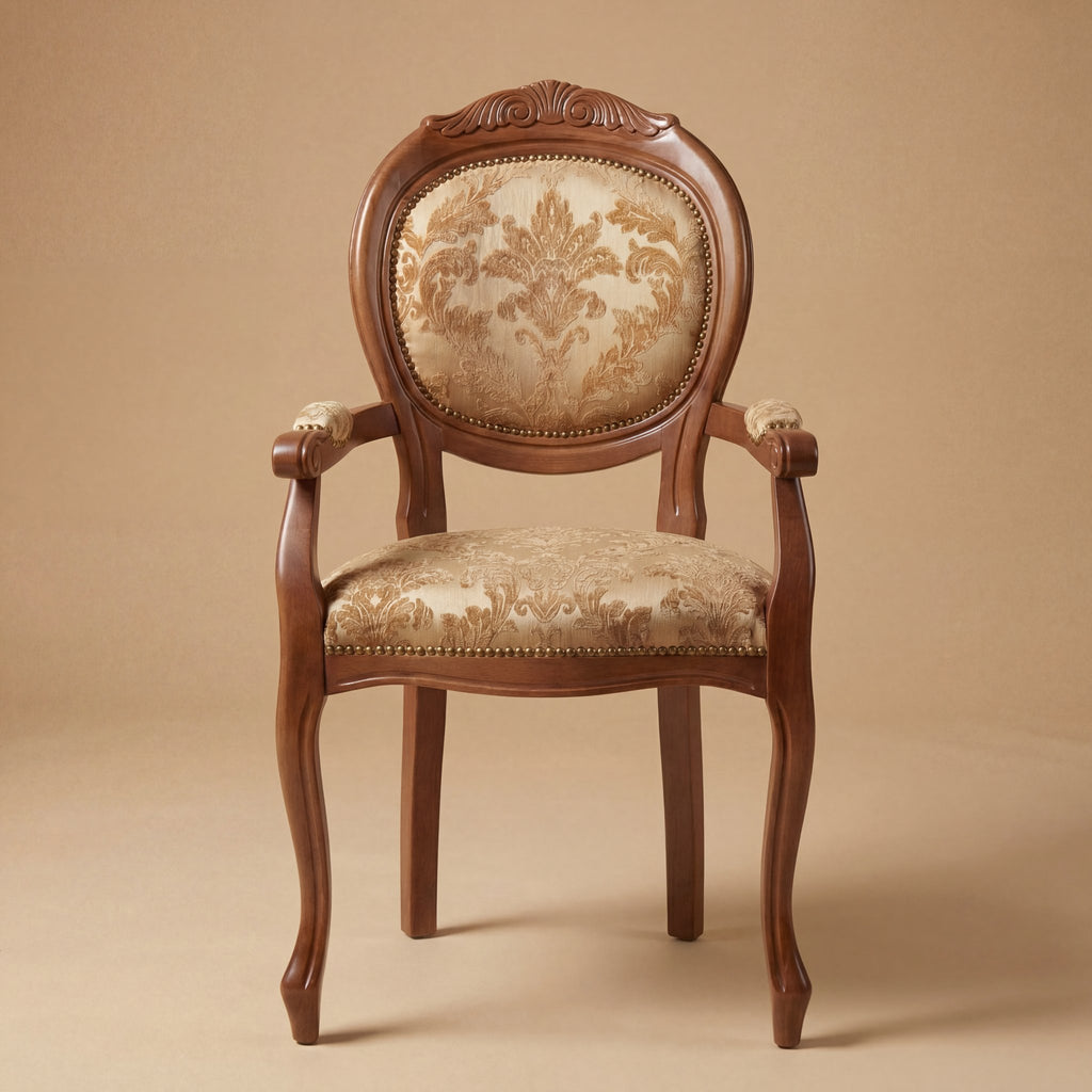 Der 'Louis-Philippe Foglia' Esszimmer-Armlehnstuhl | Klassisches Walnuss-Finish